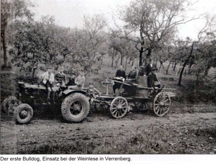 Traktor der Familie Reichert aus Unterohrn nach 1936 in Verrenberg